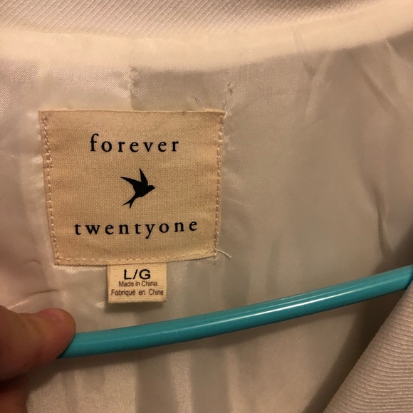 Forever 21 coat size Large - Picture 2 of 3